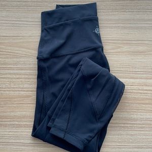 Lululemon Wanderlust Mesh